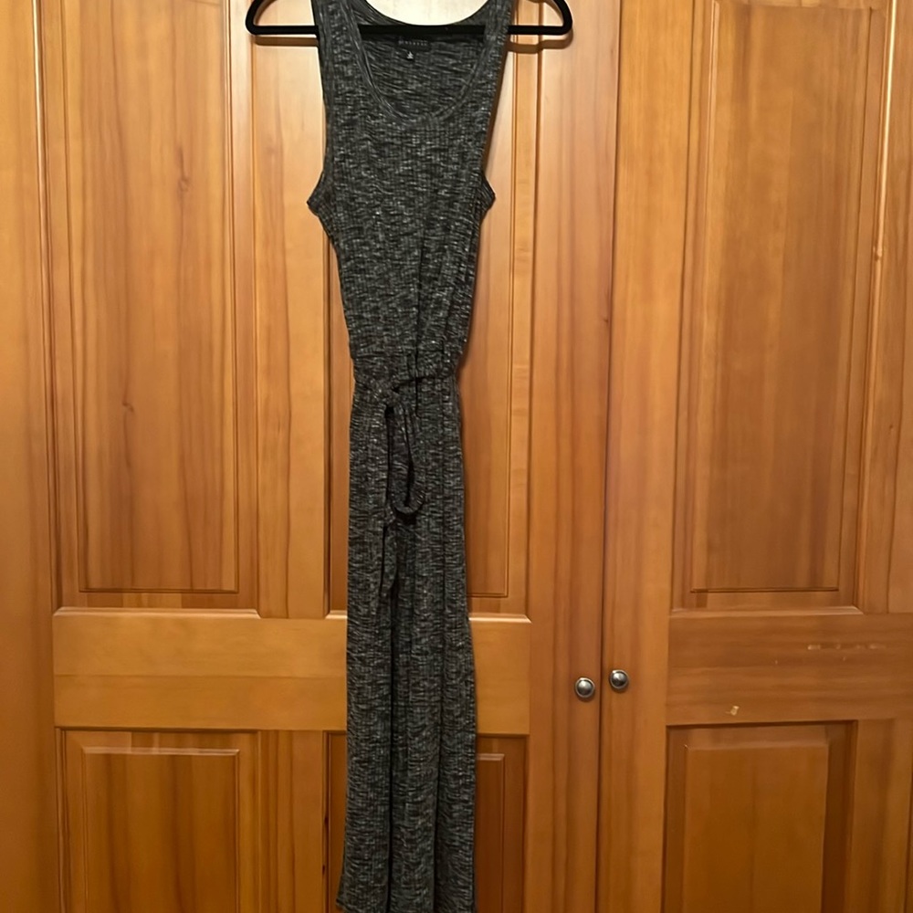 Bobeau casual, belted wide leg jumpsuit